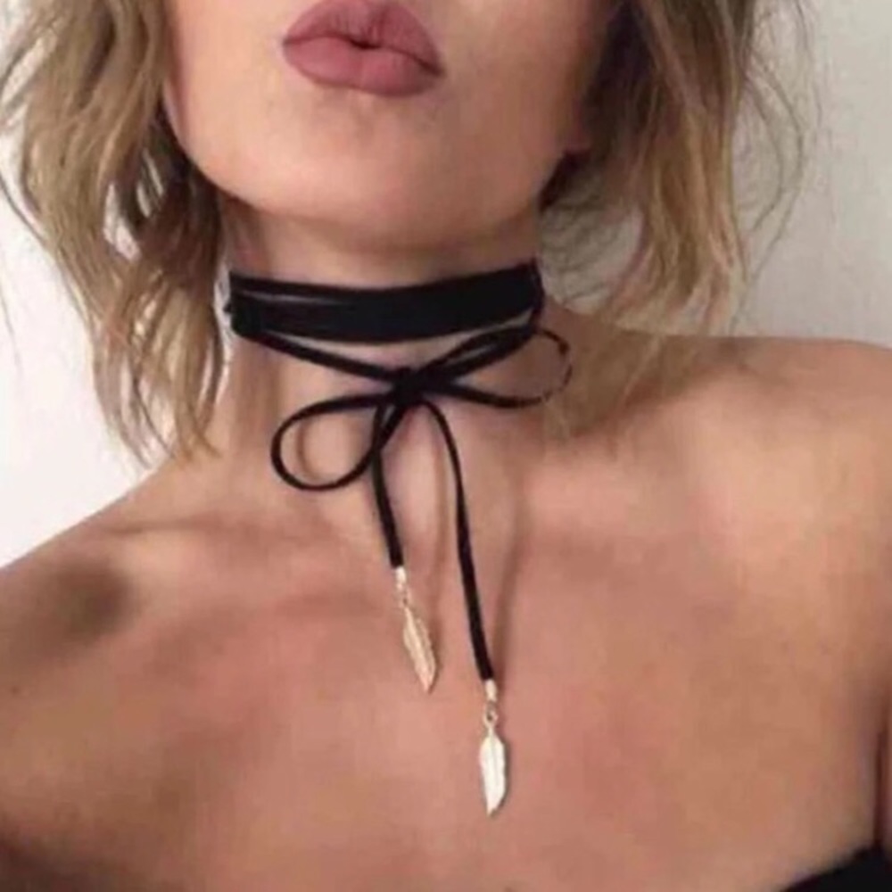 ✨ MAKE OFFER ✨ BOHO FAUX LEATHER LONG CHOKER